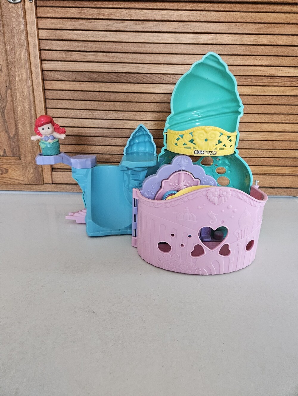 Fisher-Price Little People Ariel's Grotto Playset